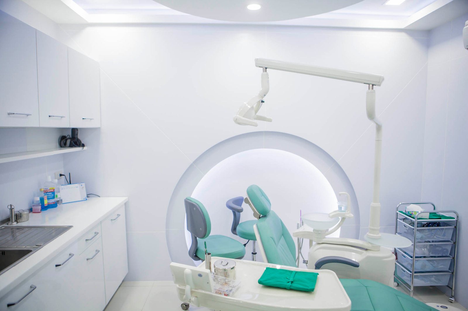 Treatment room at CUBE Dental Clinic Patong